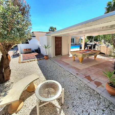 Algarve One - 8 Rooms, 2 Kitchens, Private Pool, Billiard Table And Beach-Volleyball Court