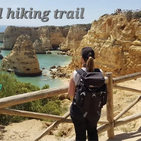 Oceanfront - 8 Rooms, 2 Kitchens With Pool, Billiard Table And Beach-volleyball Court Villa Carvoeiro (Lagoa)