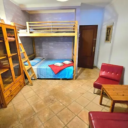 Villa Oceanfront - 8 Rooms, 2 Kitchens With Pool, Billiard Table And Beach-volleyball Court *